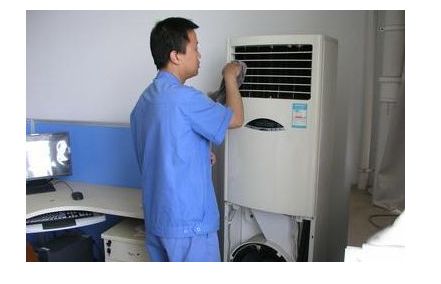 深圳长虹柜式空调室内机清洗